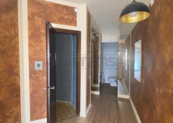 Vano principale 3 - Commercial Premises Via Orazio Marinali 33, Bassano del Grappa - photo 3