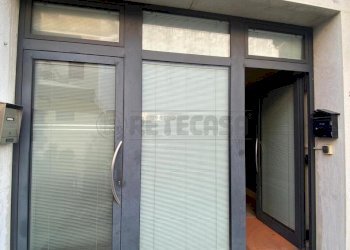 Vetrina 1 - Commercial Premises Via Orazio Marinali 33, Bassano del Grappa - photo 5