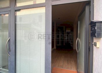 Vetrina 2 - Commercial Premises Via Orazio Marinali 33, Bassano del Grappa - photo 6