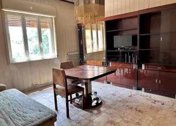 WhatsApp Image 2026-07-03 at 16.37.54 (2) - Three-room apartment Via Istria 4, Caltanissetta - photo 5