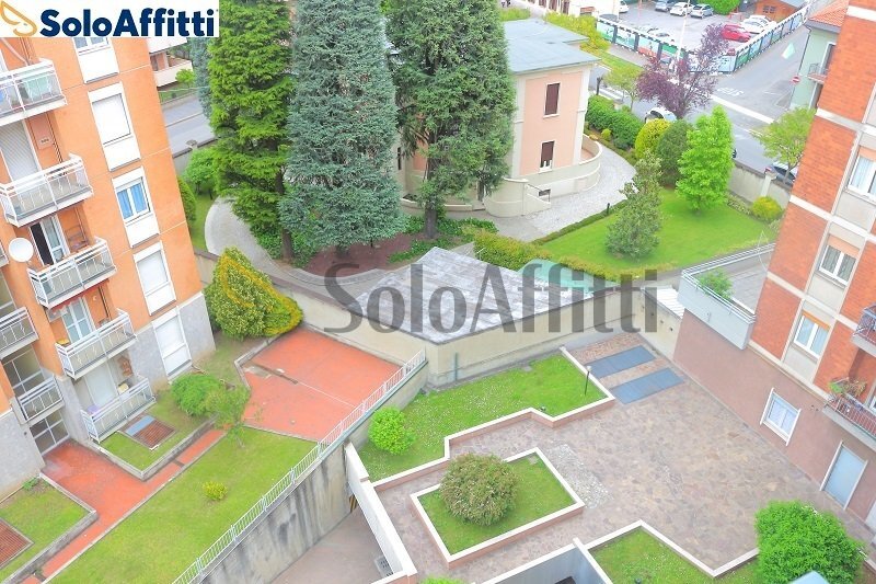 area condominiale esterna - Three-room apartment Via Cadore 10, Desio - photo 2
