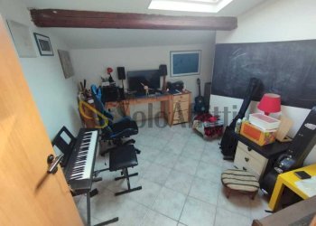 CAMERA 2 - Four-room apartment Piazza Dante 17060, Livorno - photo 12