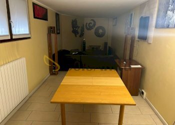 PHOTO-2024-04-26-12-39-17.jpg - Two-room apartment luigi carcano 160, Caronno Pertusella - photo 11