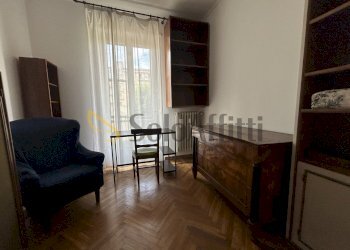PRIMA CAMERA 1 - Four-room apartment Via Avigliana 35, Torino (neighborhood Cit Turin) - photo 16