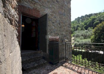vendesi porzione in pietra Lucca - Terratetto - Terracielo Via di Vorno, Capannori - foto 4