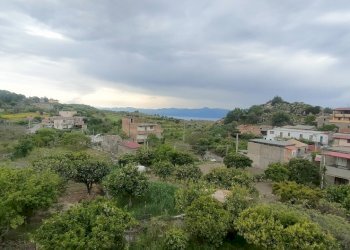IMG20260429171703 - Three-family Villa Via Paterriti 19, Motta San Giovanni - photo 8