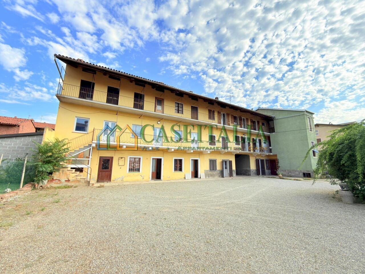 2 - Three-family Villa Samone - photo 2