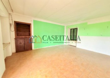19 - Three-family Villa Samone - photo 21
