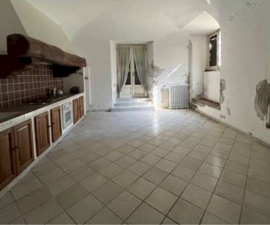 4.jpg - Three-family Villa at auction Strada Villalvernia 3, Novi Ligure - photo 3