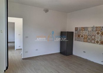 WhatsApp Image 2026-07-03 at 15.55.24 (1) - Two-room apartment Via Carlo Cafiero 22, Carrara - photo 1