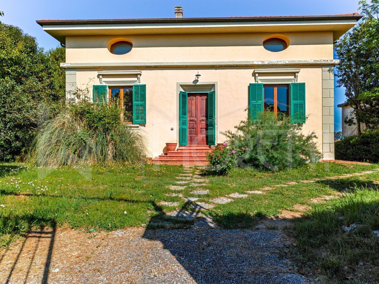 giardino ed ingresso piano rialzato - Villa Via Parrana San Martino, Collesalvetti - photo 1