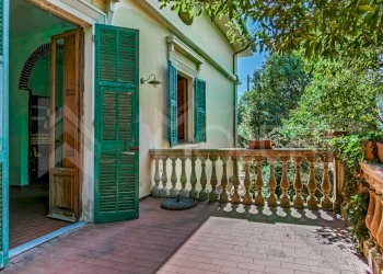 terrazza piano rialzato - Villa Via Parrana San Martino, Collesalvetti - photo 25