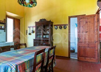 cucina piano rialzato - Villa Via Parrana San Martino, Collesalvetti - photo 29
