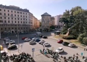dettagli - Ufficio Piazza Tommaseo, Genova (zona Foce) - foto 2