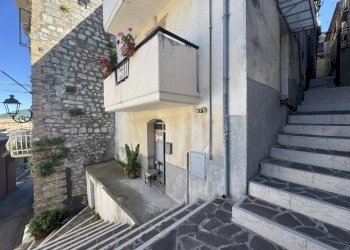 IMG_1101 - Townhouse San Buono - photo 1