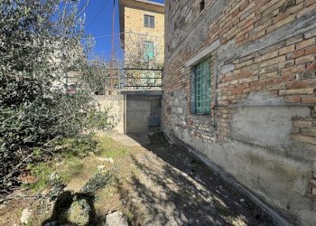 IMG_7090.JPG - Casale Atessa - foto 4