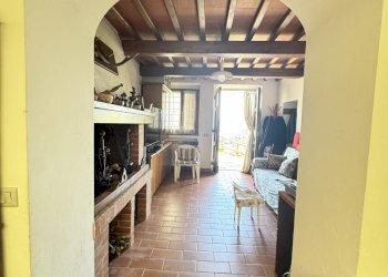 IMG_3047 - Casale Via delle Cavallaie 3, Cantagallo - foto 11