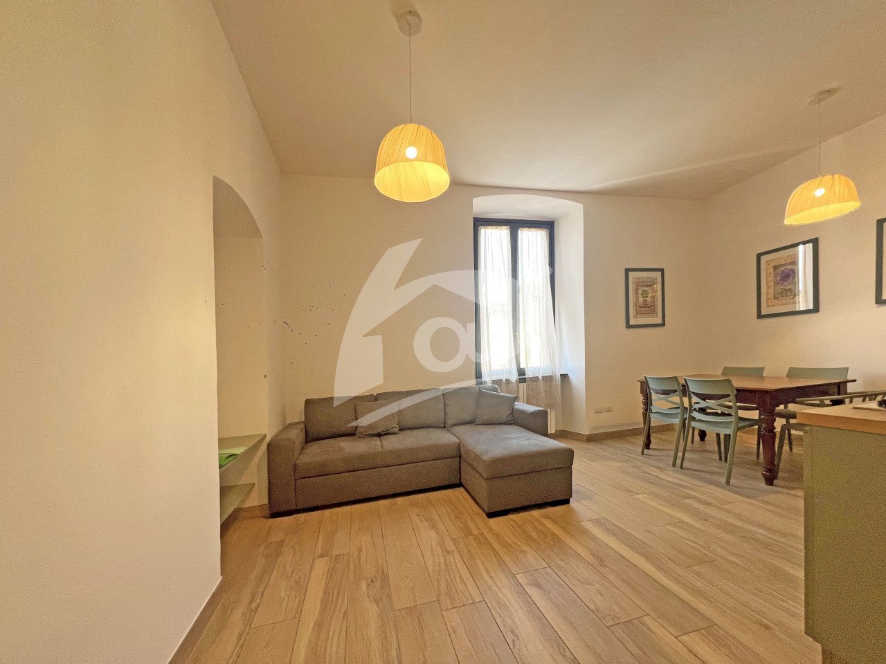 soggiorno - Three-room apartment Via Labiena 78, Laveno-Mombello - photo 2