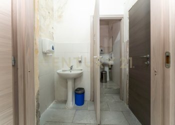 Deposito Misterbianco (9) - Laboratorio Via delle Terme 31, Misterbianco - foto 16