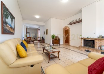 Via Duca degli Abruzzi 105 (29) - Casa semi indipendente Via Duca degli Abruzzi 105, San Giovanni la Punta - foto 27