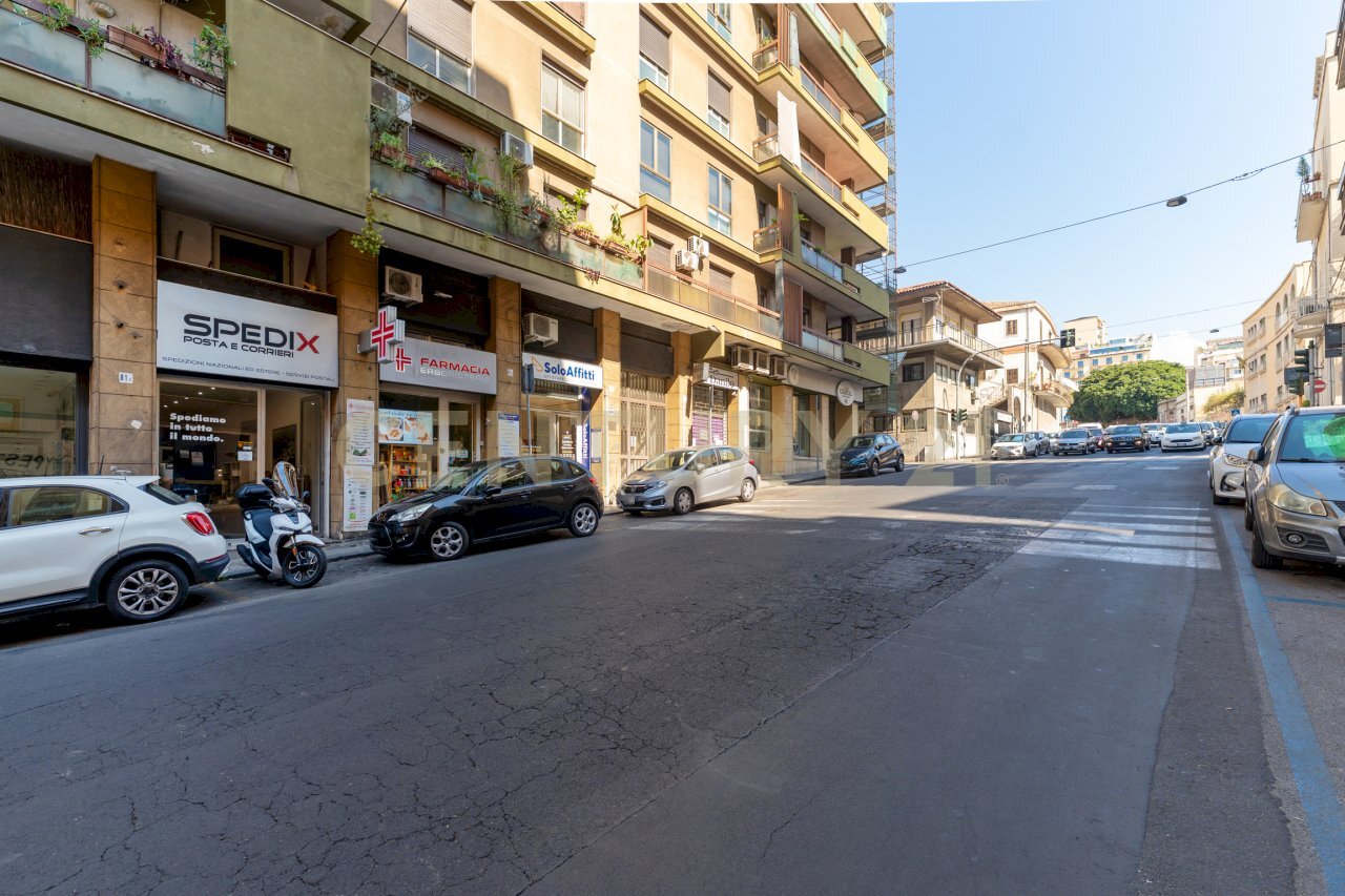Via Passo Gravina 81 ct (1) - Locale Commerciale Via Passo Gravina 81c, Catania - foto 1