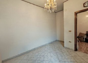 2 - Three-room apartment Viale San Giovanni Bosco 38, Brindisi - photo 2