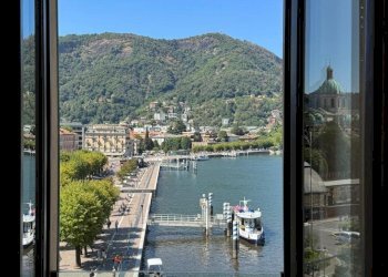Vista - Three-room apartment Piazza De Orchi 1, Como - photo 9