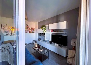 Soggiorno con cucina a vista - Trilocale Via Noto 10A, Milano (zona Vigentino) - foto 17