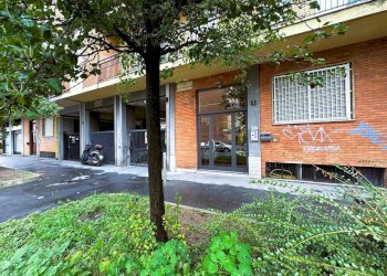 Stabile - Bilocale Piazza Piccoli Martiri 7, Milano (zona Gorla) - foto 1