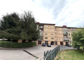 image00001 - Quadrilocale Via Oscar D'Agostino 9, Avellino - foto 2