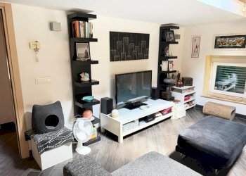 329ed464-03a7-4166-b0b4-6fef423238fe - Three-room apartment Sarzana - photo 3