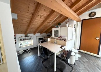 6872eebf-916f-49f2-a9ce-267a1e55e07f - Three-room apartment Sarzana - photo 6