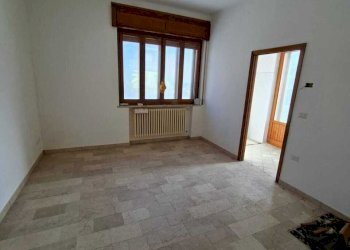 WhatsApp Image 2026-02-05 at 10.24.36 (1) - Copia - Apartment Borgo Val di Taro - photo 19