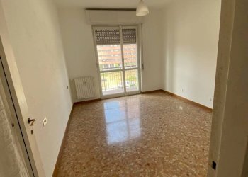 WhatsApp Image 2026-06-29 at 16.08.03 (3) - Three-room apartment Via Privata Trasimeno 22/1, Milano (neighborhood Crescenzago) - photo 15