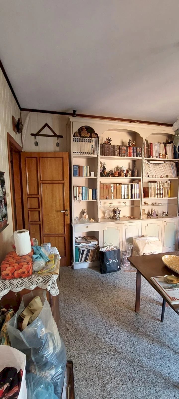 Three-room apartment Via Gioacchino Chinigò, Messina - photo 2