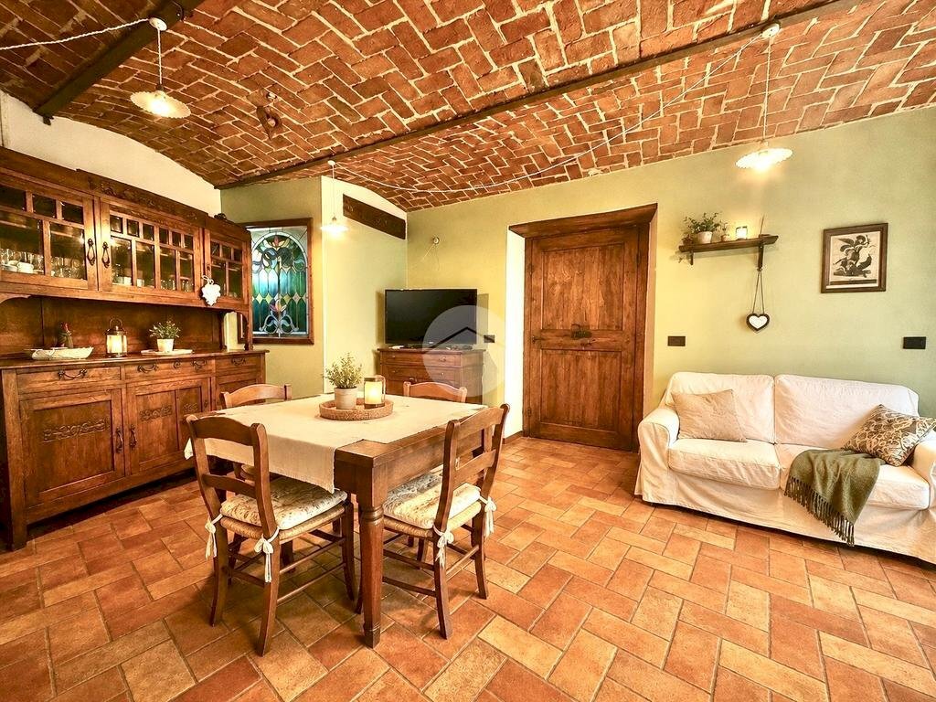 Casa semi indipendente Piazza san michele, Rosta - foto 1