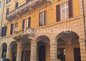 Trilocale Bologna (zona Santo Stefano) - foto 29