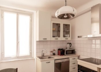 One-room apartment Via Balbi, Genova - photo 8