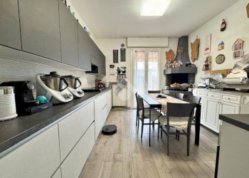 Four-room apartment Via Zambonini, Montelabbate - photo 4