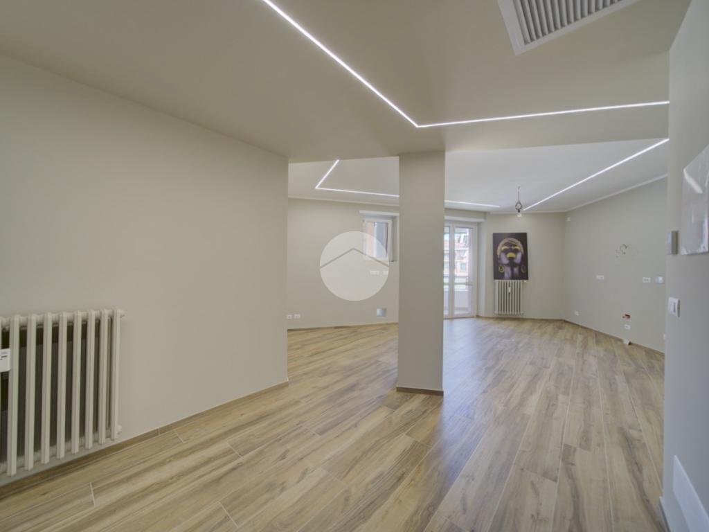 Four-room apartment Via Giovanni Boccaccio, Piossasco - photo 2