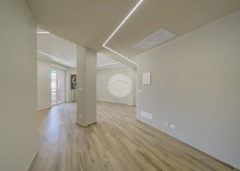 Four-room apartment Via Giovanni Boccaccio, Piossasco - photo 3