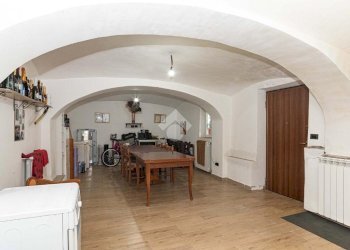 Semi-detached house Strada dei Fornero, San Carlo Canavese - photo 15