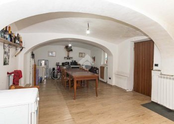 Semi-detached house Strada dei Fornero, San Carlo Canavese - photo 16