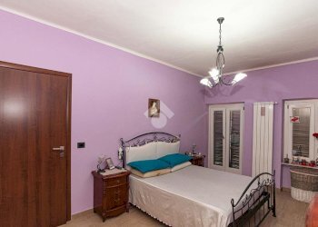 Semi-detached house Strada dei Fornero, San Carlo Canavese - photo 22