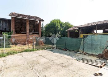 Semi-detached house Strada dei Fornero, San Carlo Canavese - photo 38