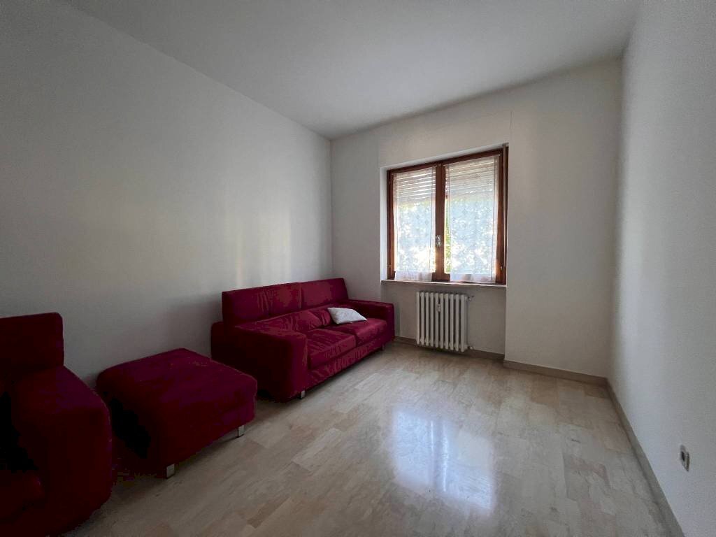 Four-room apartment Alba - photo 1