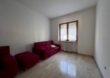 Four-room apartment Alba - photo 1