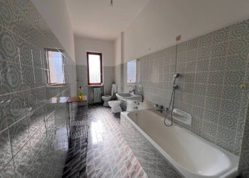 Four-room apartment Alba - photo 13