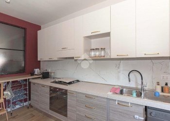 Four-room apartment Via buratto, Ciriè - photo 9