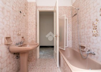 Four-room apartment Via Adige, Torino (neighborhood Falchera) - photo 7